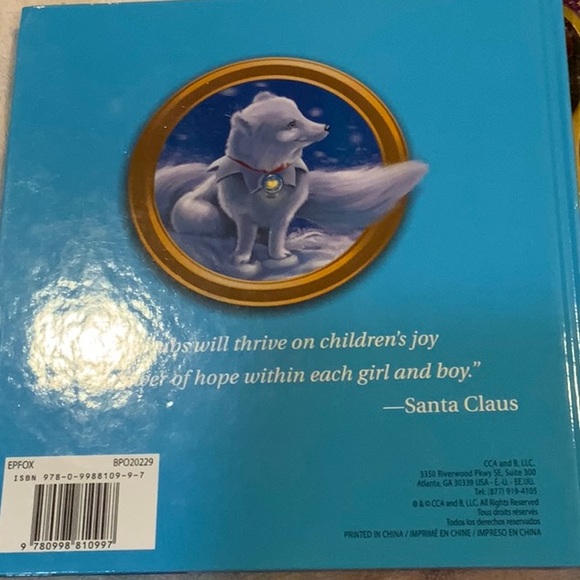Elf on the shelf book lot with pancake mold - Picture 9 of 14